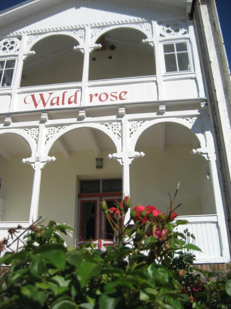 Pension Waldrose Sellin  外观 照片