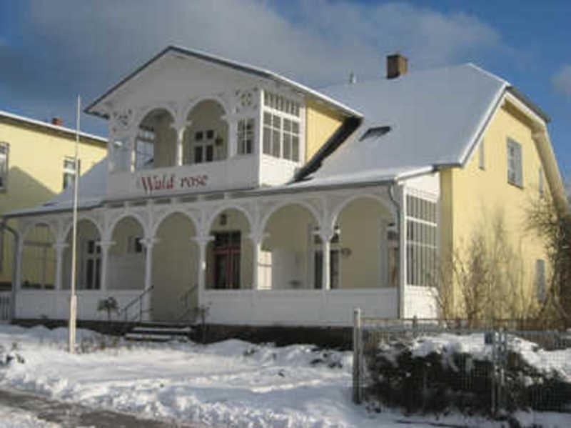 Pension Waldrose Sellin  外观 照片